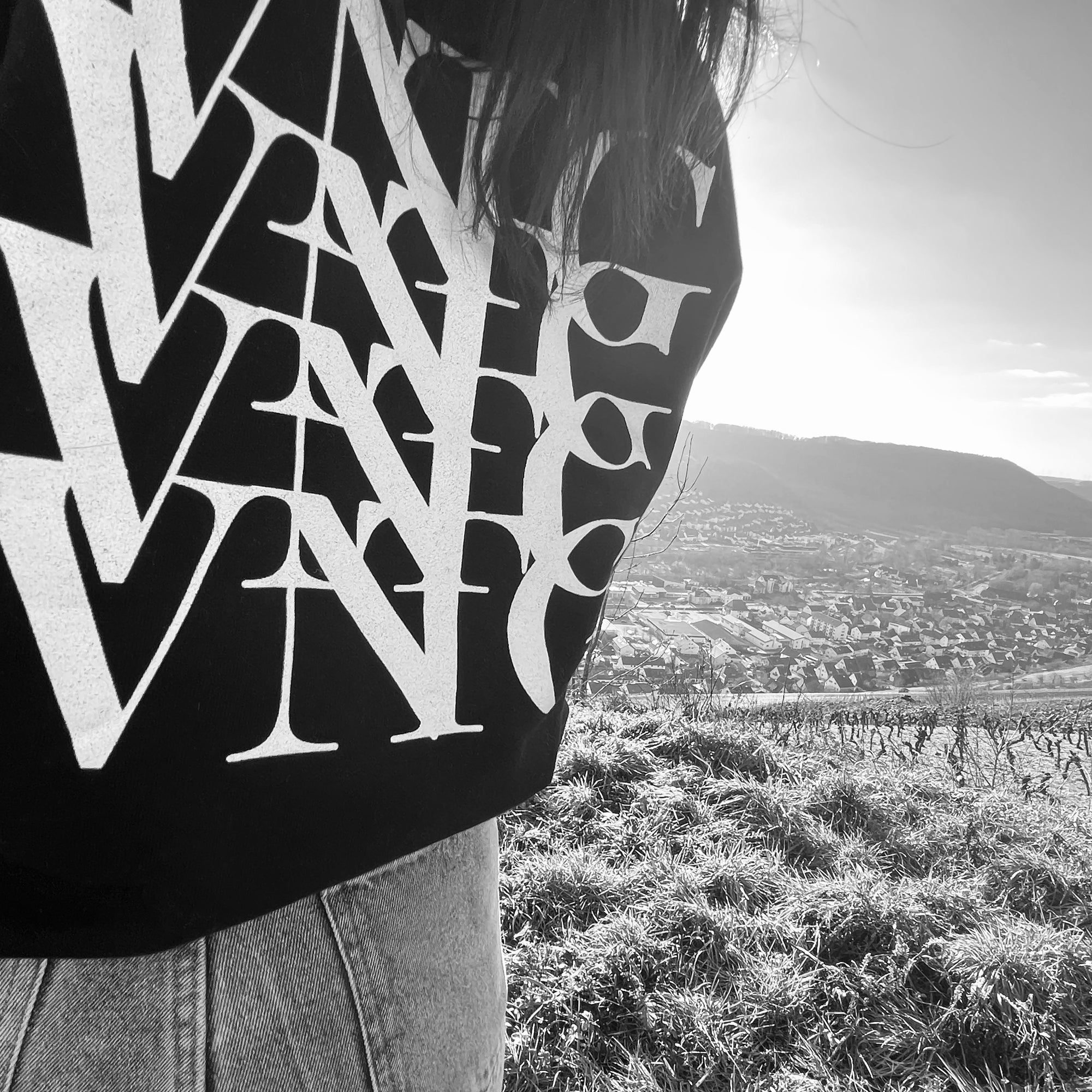 SWEATSHIRTS B/W